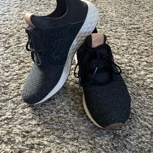New Balance Fresh Foam Women’s size 7.5